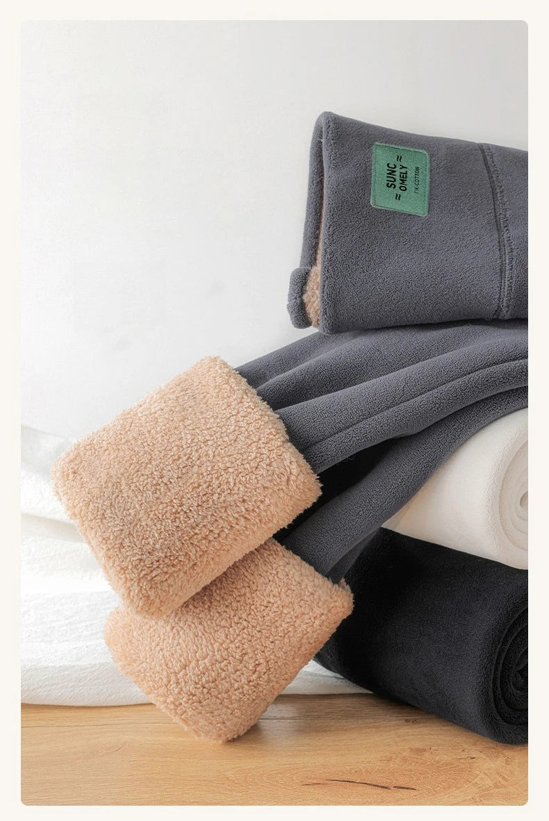 Plus Size Fleece Lined Leggings Women High Waisted Tights for Cold Winter Thermal Outdoor Wear Thick Ribbed Fashion Leggings