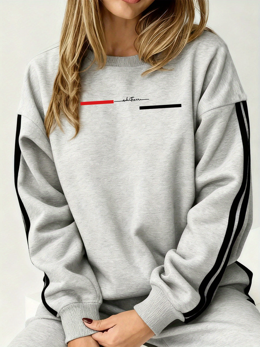 Comfortable and Versatile Women's Clothing, Casual Long-Sleeve Crewneck Sweatshirt with Fun Printed Patterns and Double Stripes, for Women