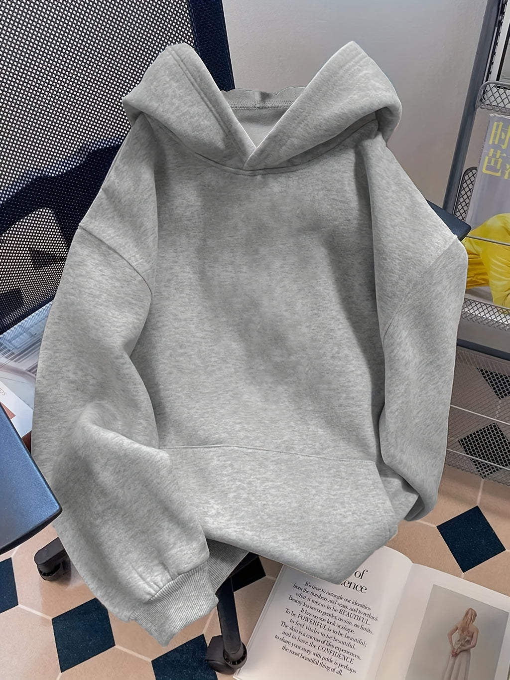 Women'S Light Grey Hooded Sweatshirt with Black Geometric Letter Print - Casual Long Sleeve Pullover, Relaxed Fit, All-Season Versatile Top for Casual Attire, Comfortable Clothing | Hooded Pullover | Structured Design